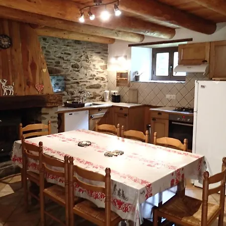 Artiguelongue Grange Restauree * Loudenvielle